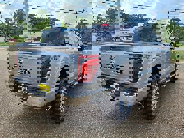 New 2025 Ford F150 Lariat w/ Equipment Group 501A Mid image 3