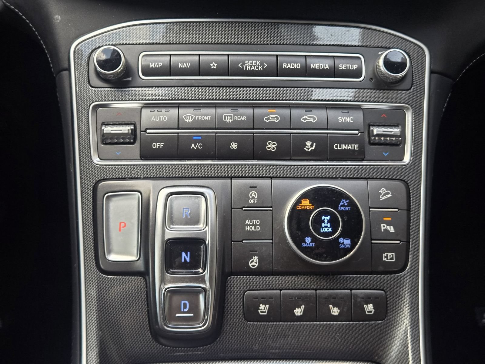 Used 2022 Hyundai Santa Fe Limited AWD/4WD image 18