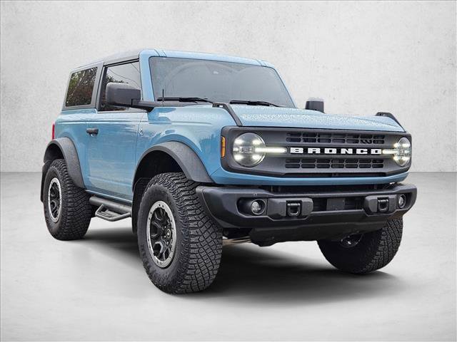 Used 2023 Ford Bronco Black Diamond w/ Sasquatch Package image 3