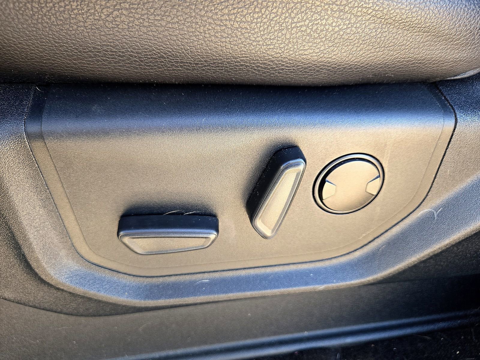 Used 2021 Ford Expedition XLT image 24