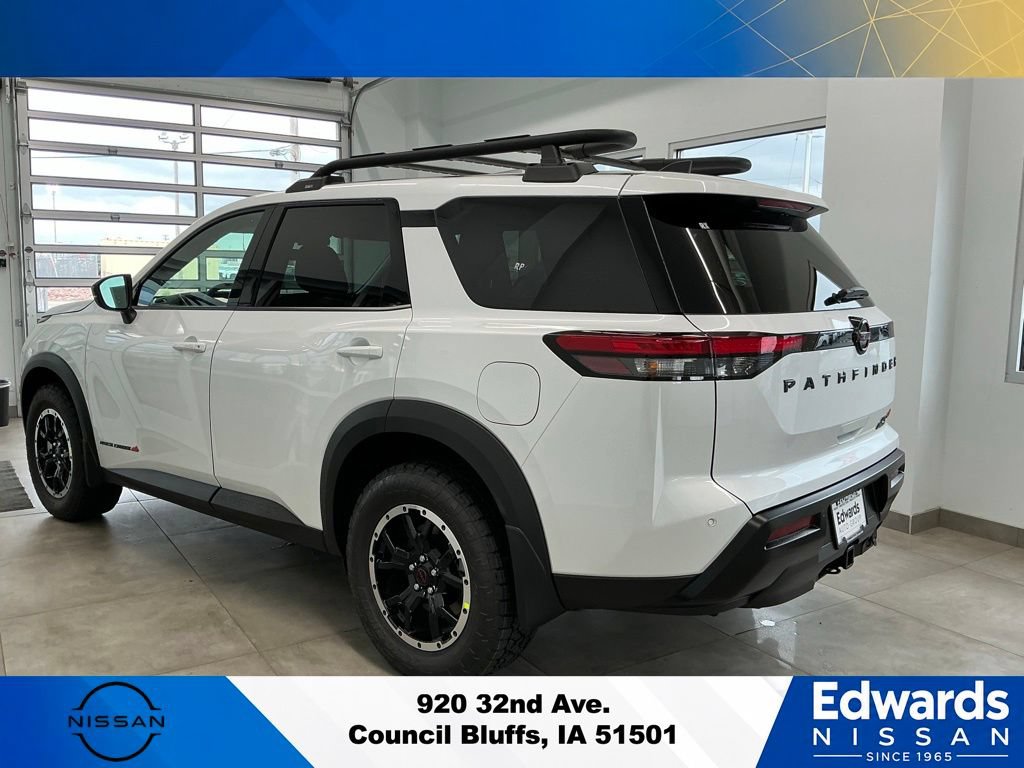 New 2026 Nissan Pathfinder Rock Creek AWD/4WD image 4