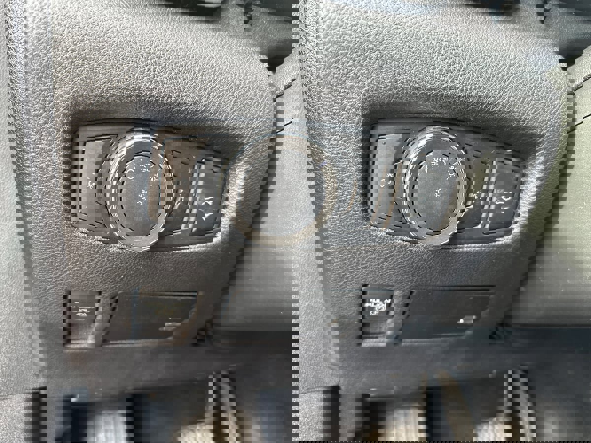 Used 2020 Lincoln Continental FWD image 15