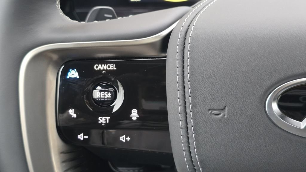 New 2026 INFINITI QX80 Autograph w/ Premium Cargo Package image 35