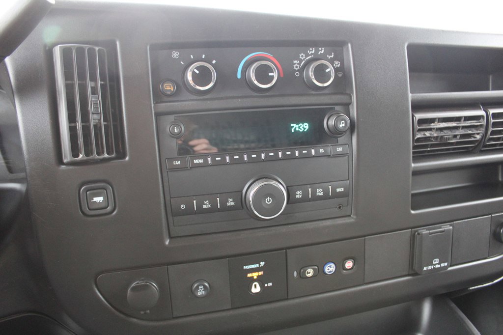 Used 2022 Chevrolet Express 2500 w/ Driver Convenience Package RWD image 16