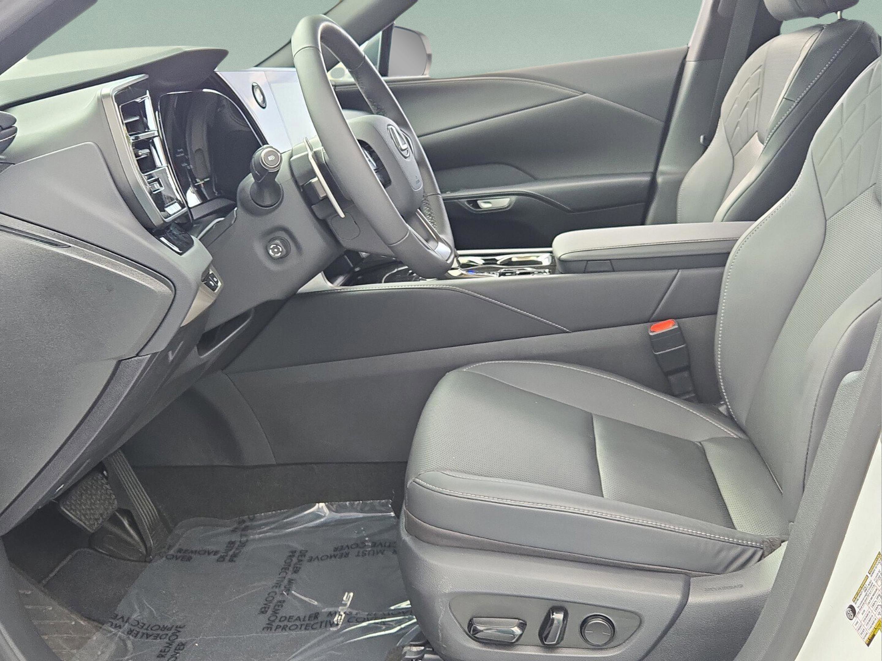 Certified 2025 Lexus RX 350 FWD image 9