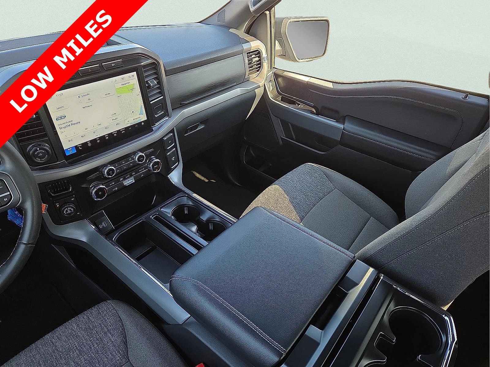 Used 2024 Ford F150 XLT w/ Mobile Office Package image 12