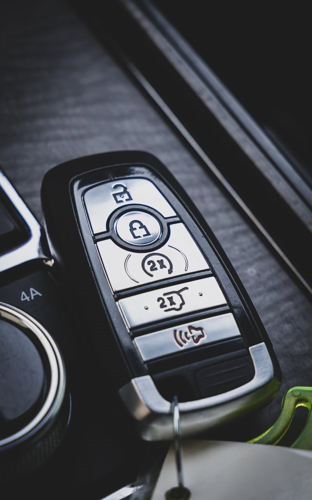 Used 2018 Ford Expedition Limited w/ Driver Assistance Package image 26