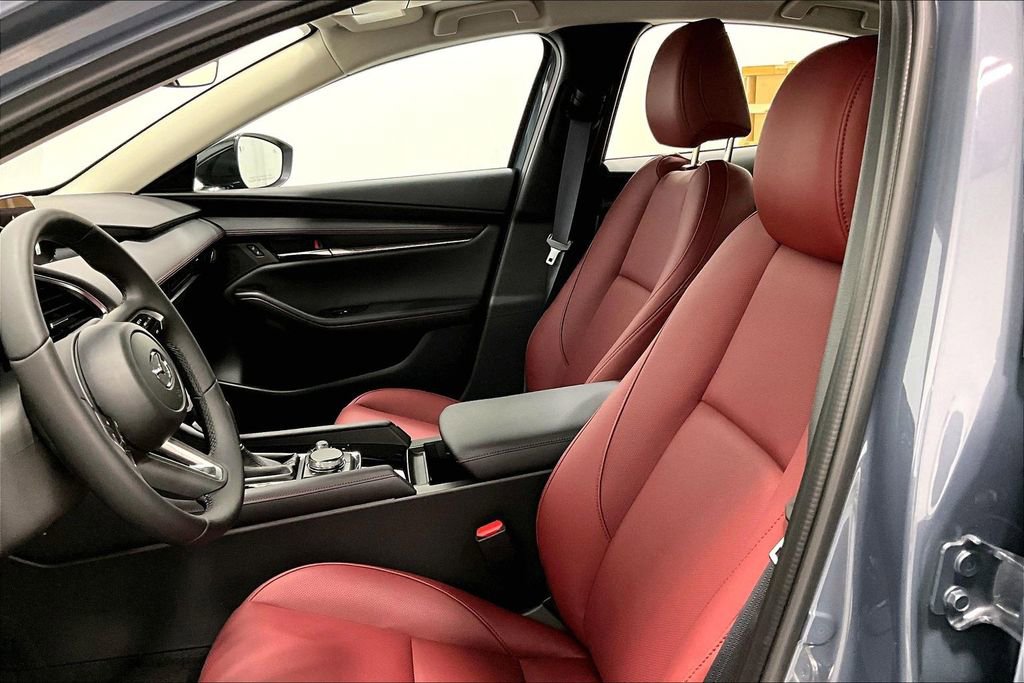 New 2026 MAZDA MAZDA3 Carbon image 25