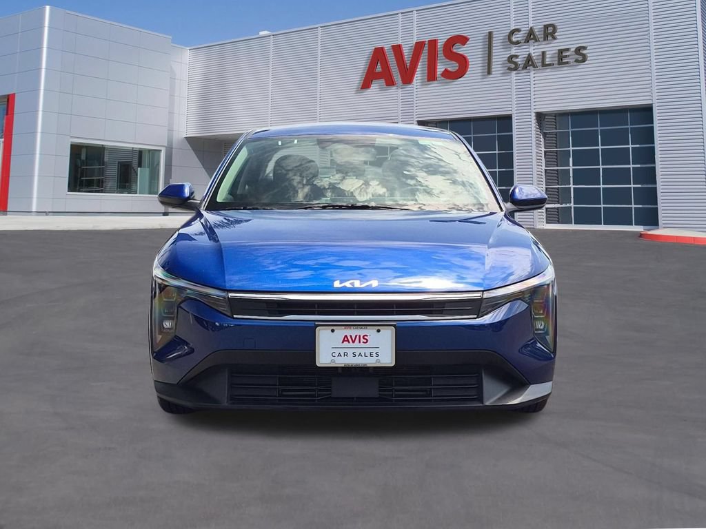 Used 2025 Kia K4 FWD image 2
