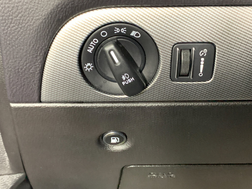 Used 2019 Dodge Durango R/T AWD/4WD image 46