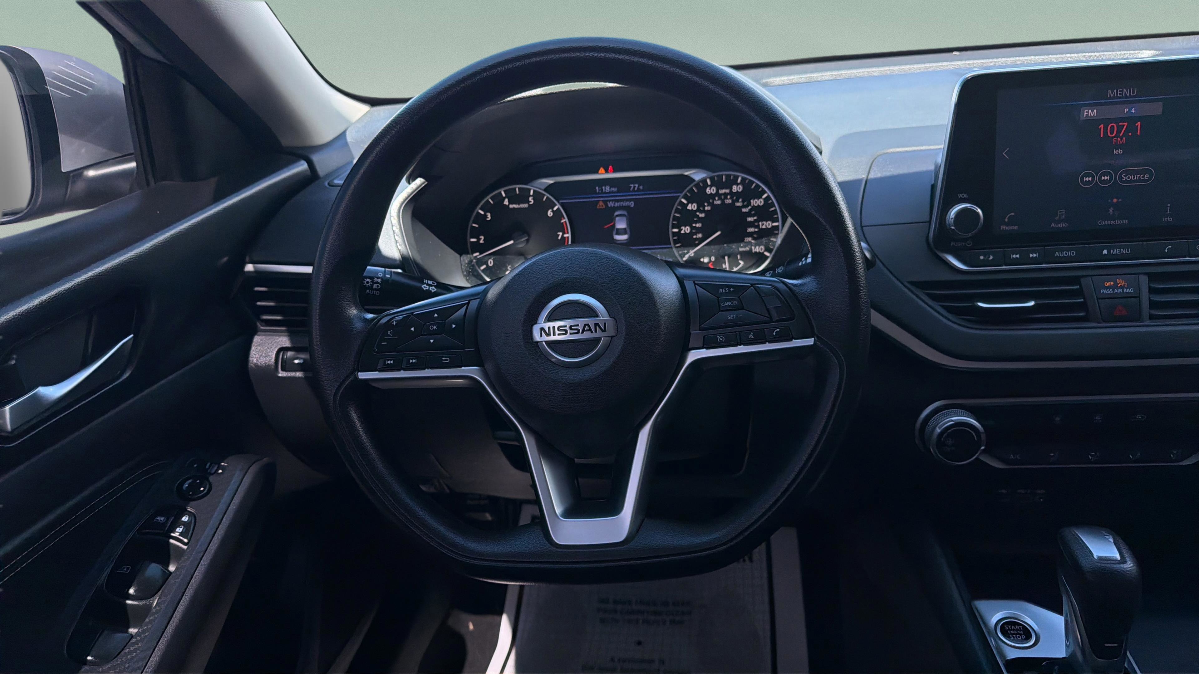 Used 2020 Nissan Altima 2.5 S FWD image 11