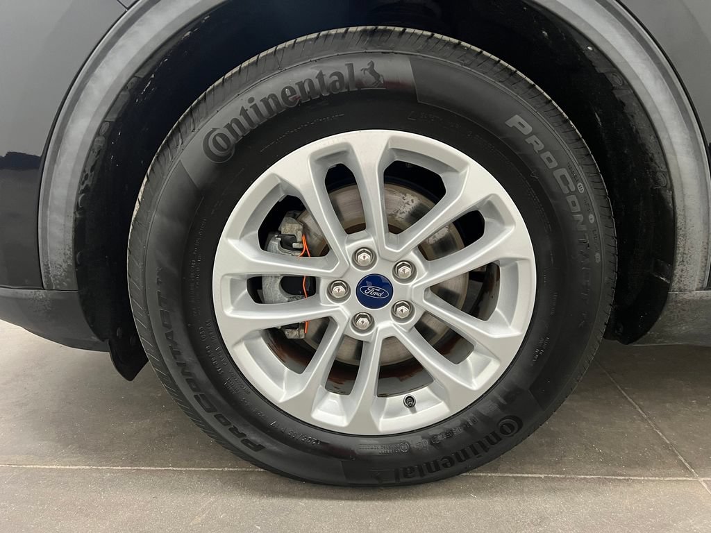 Used 2020 Ford Escape SE FWD image 30