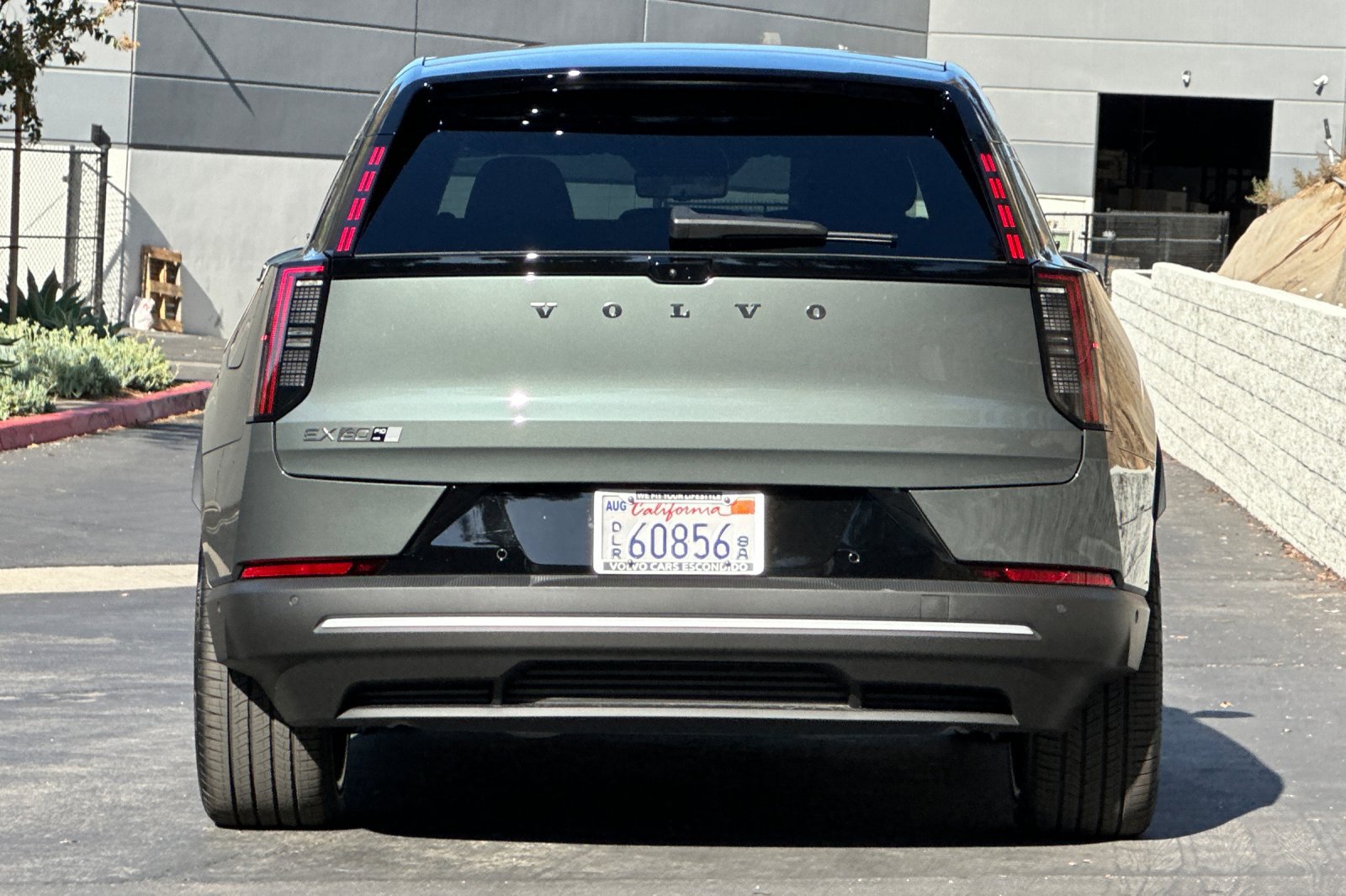 New 2027 Volvo EX60 Ultra AWD/4WD image 5