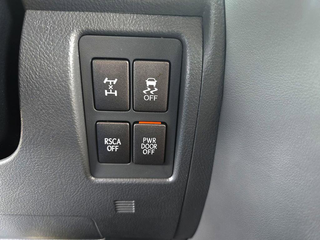 Used 2010 Lexus LX 570 4WD image 20