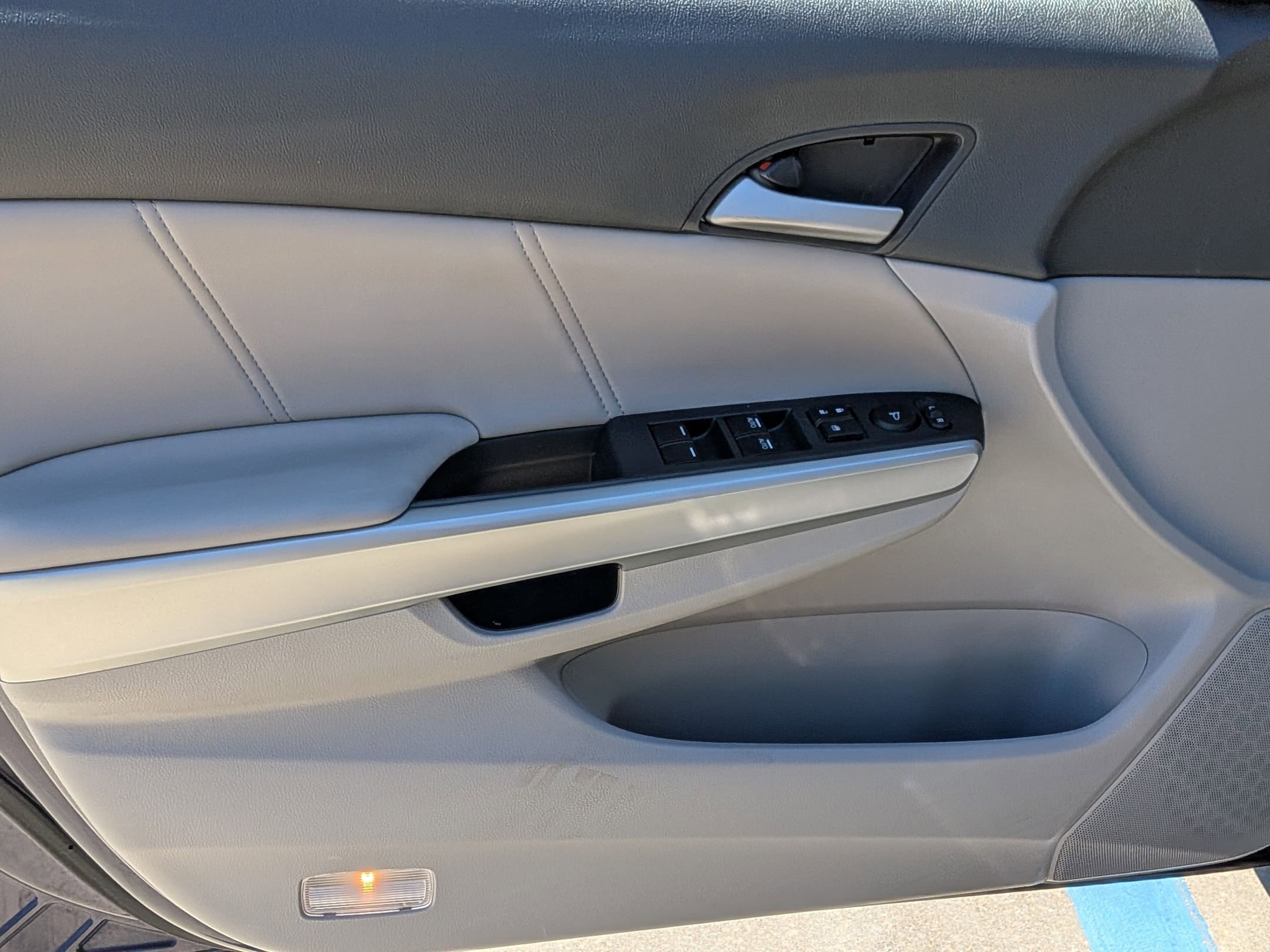 Used 2008 Honda Accord EX-L image 12