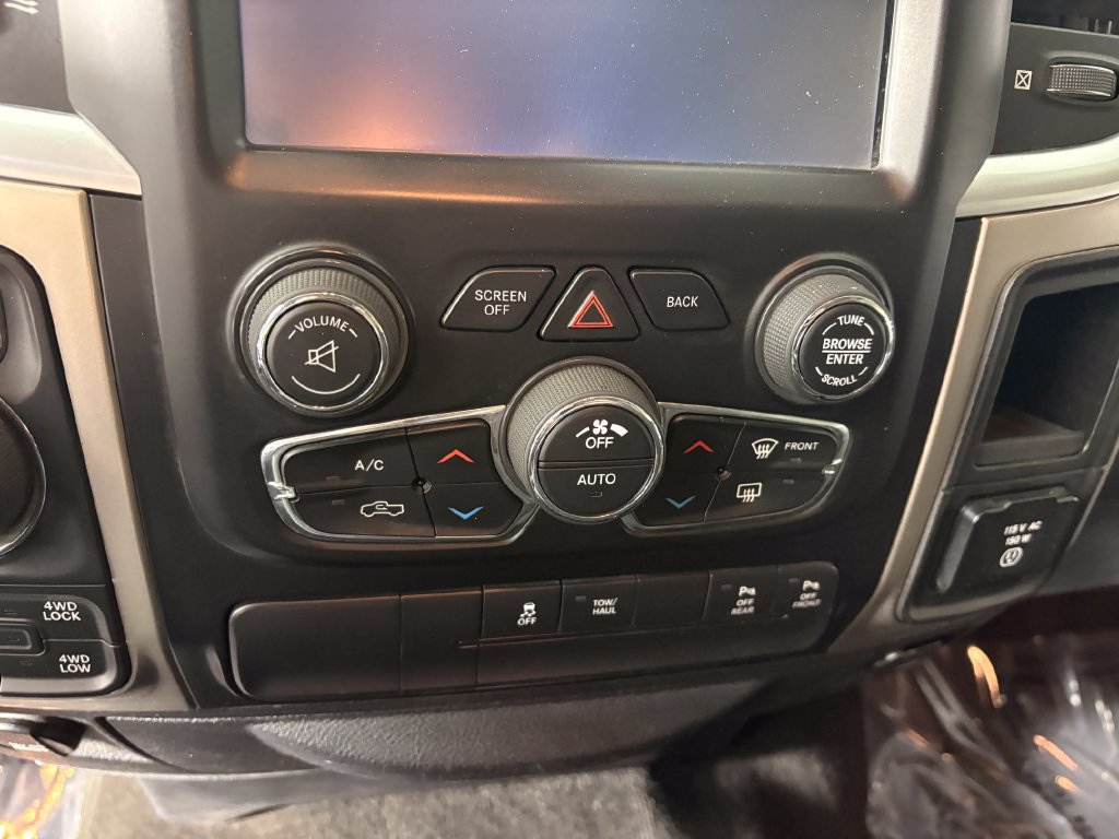 Used 2017 RAM 1500 Big Horn AWD/4WD image 19