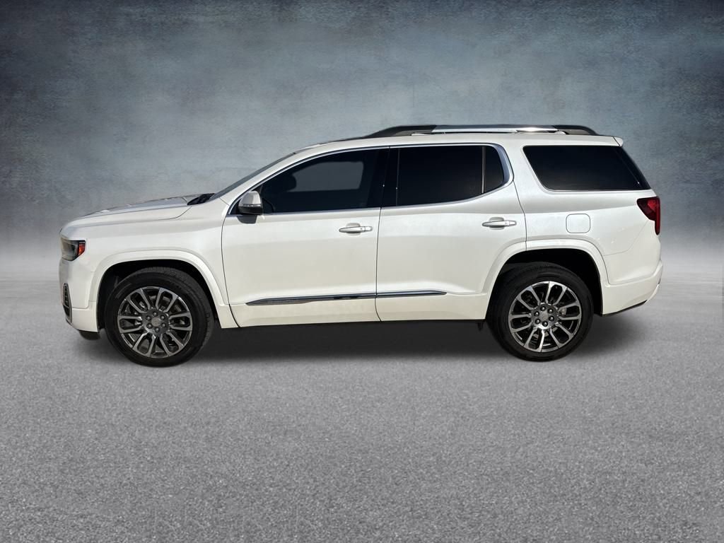 Used 2021 GMC Acadia Denali w/ Denali Technology Package image 2