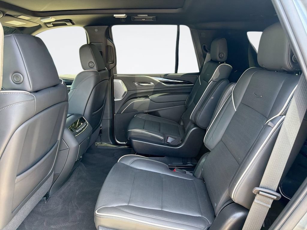 Certified 2022 Cadillac Escalade Sport w/ Touring Package AWD/4WD image 25