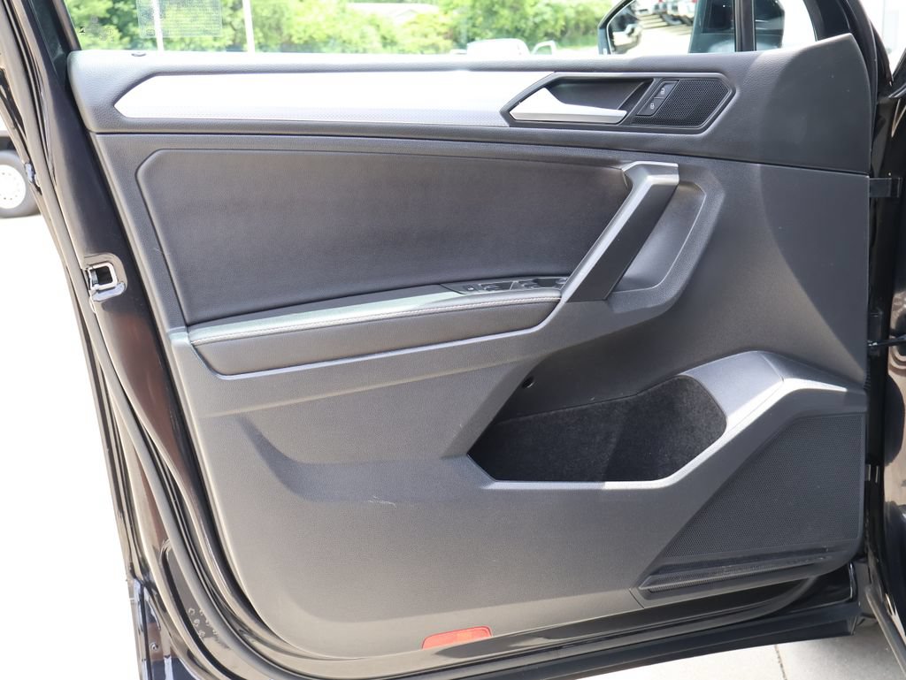 Used 2024 Volkswagen Tiguan S AWD/4WD image 11