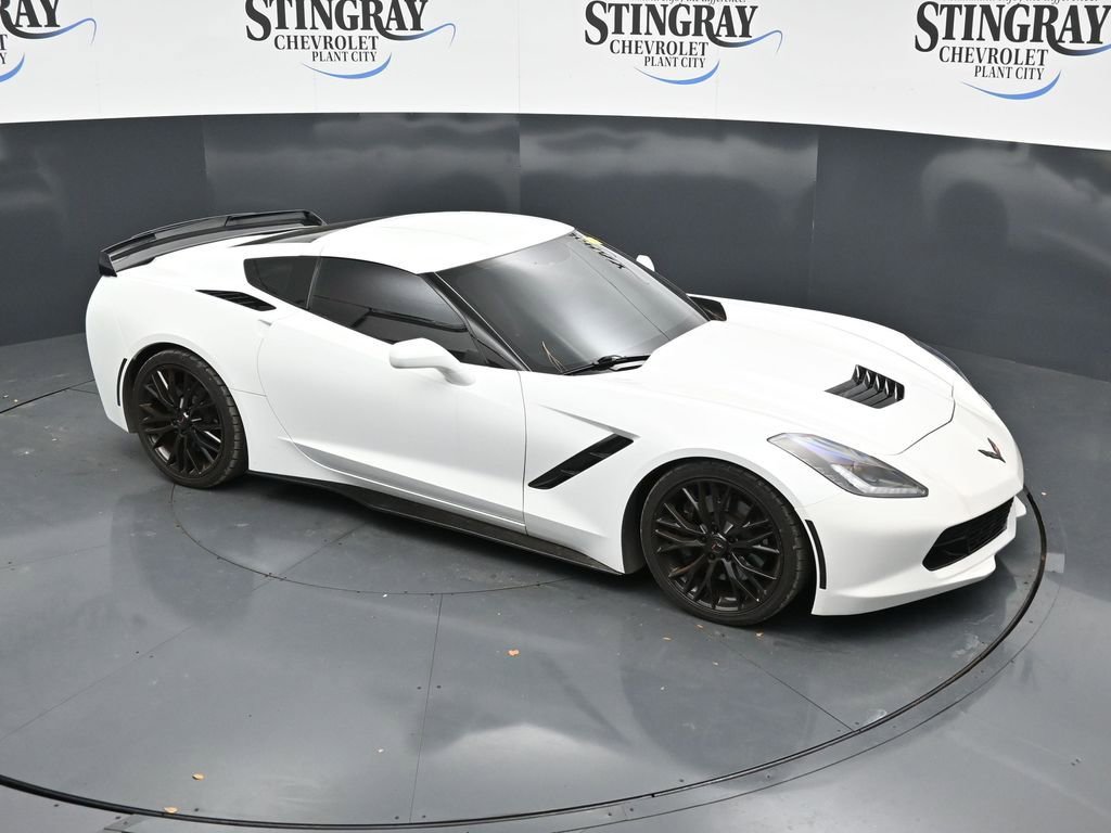 Used 2015 Chevrolet Corvette Stingray Coupe RWD image 18