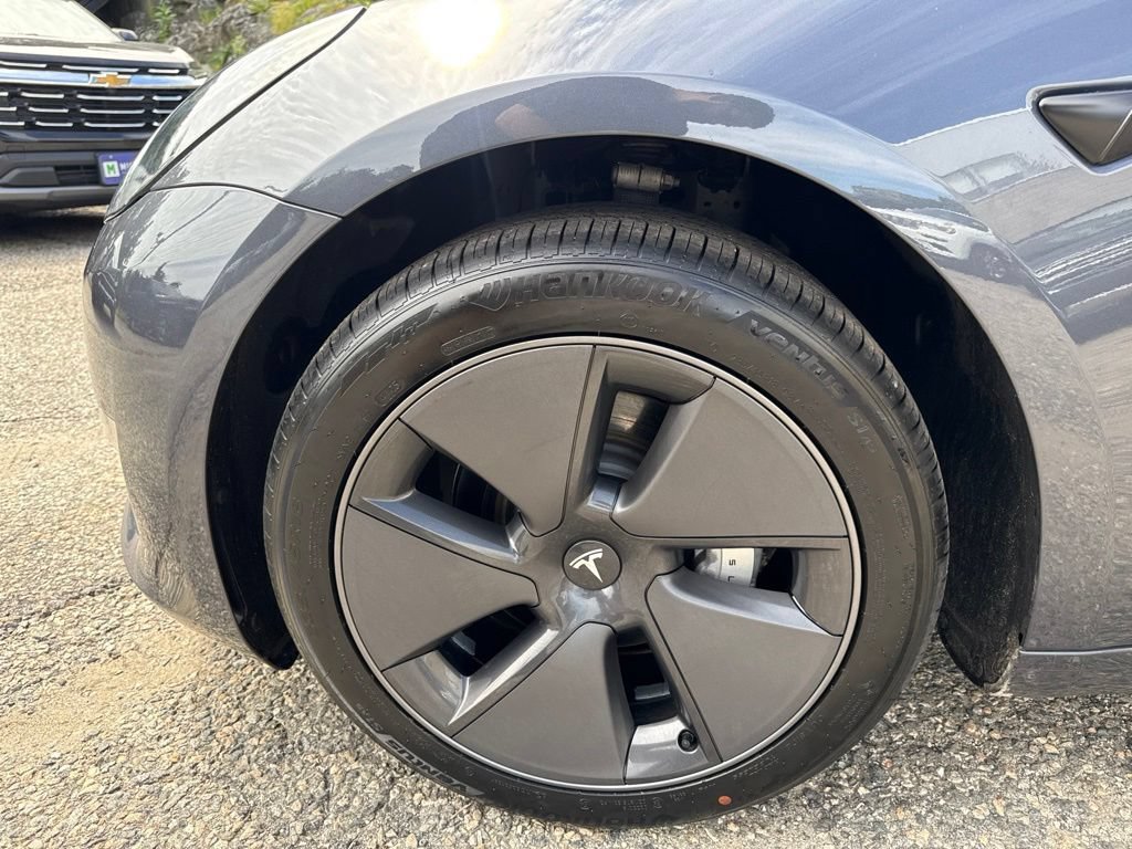 Used 2023 Tesla Model 3 Standard Range RWD image 11
