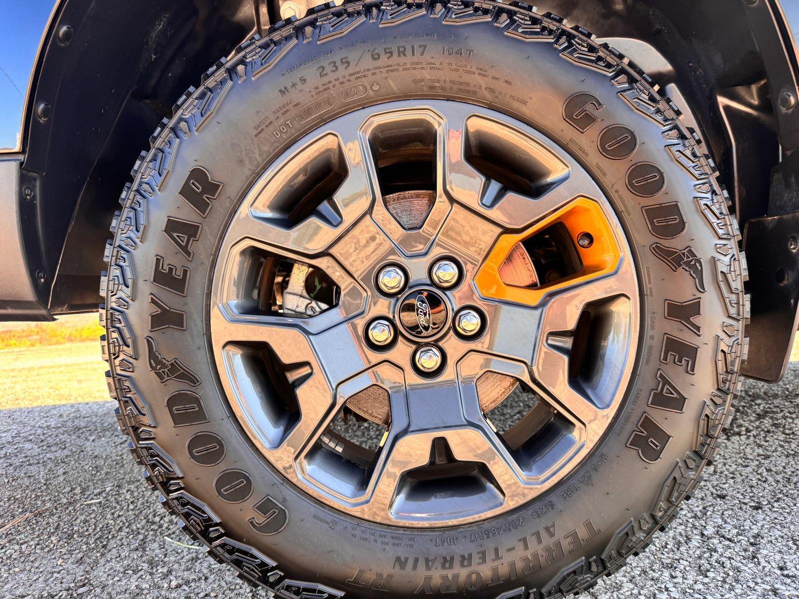 Used 2025 Ford Maverick Tremor AWD/4WD image 38