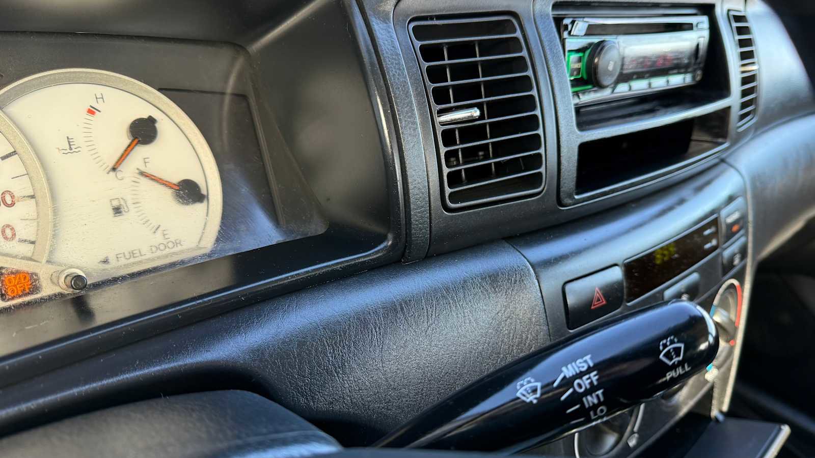 Used 2006 Toyota Corolla S image 16