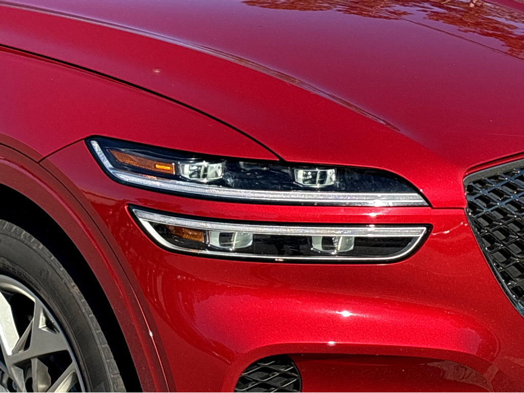 Used 2025 Genesis GV70 2.5T image 26