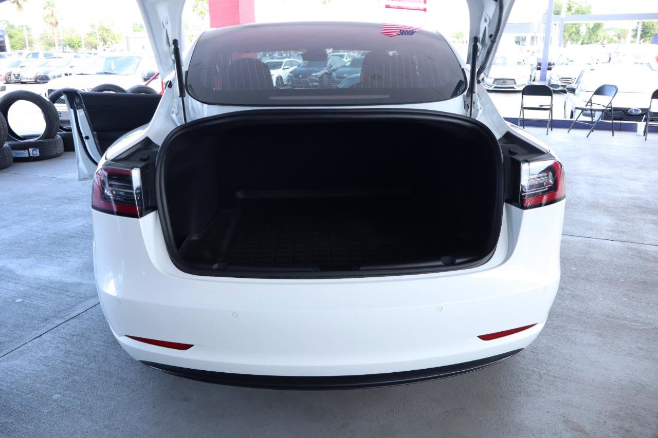 Used 2018 Tesla Model 3 Long Range RWD image 30