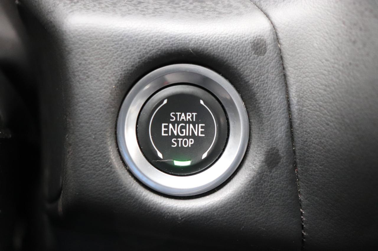 Used 2024 GMC Yukon SLT image 48