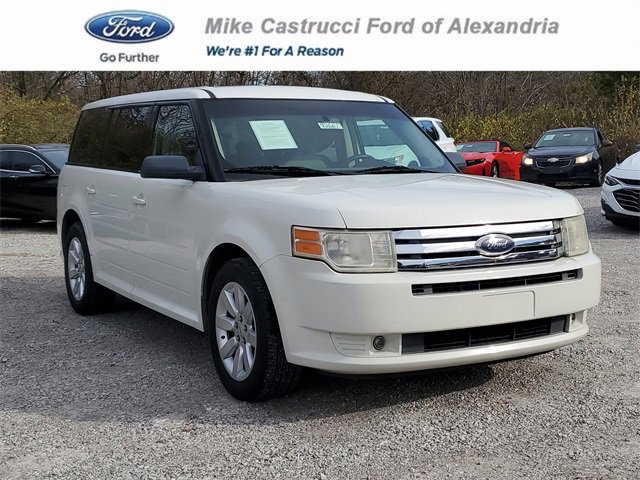Used 2009 Ford Flex SE image 1