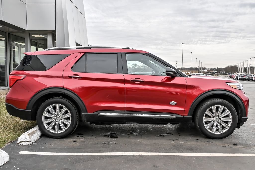 Used 2021 Ford Explorer King Ranch w/ Premium Technology Package AWD/4WD image 11