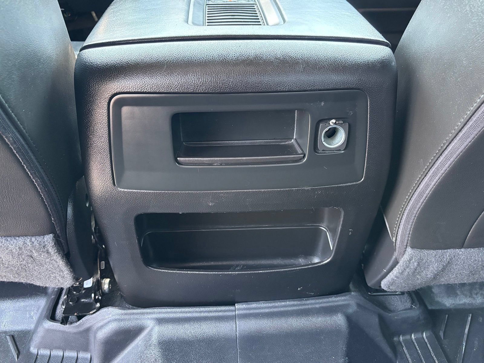 Used 2019 GMC Sierra 3500 Denali w/ Duramax Plus Package AWD/4WD image 22