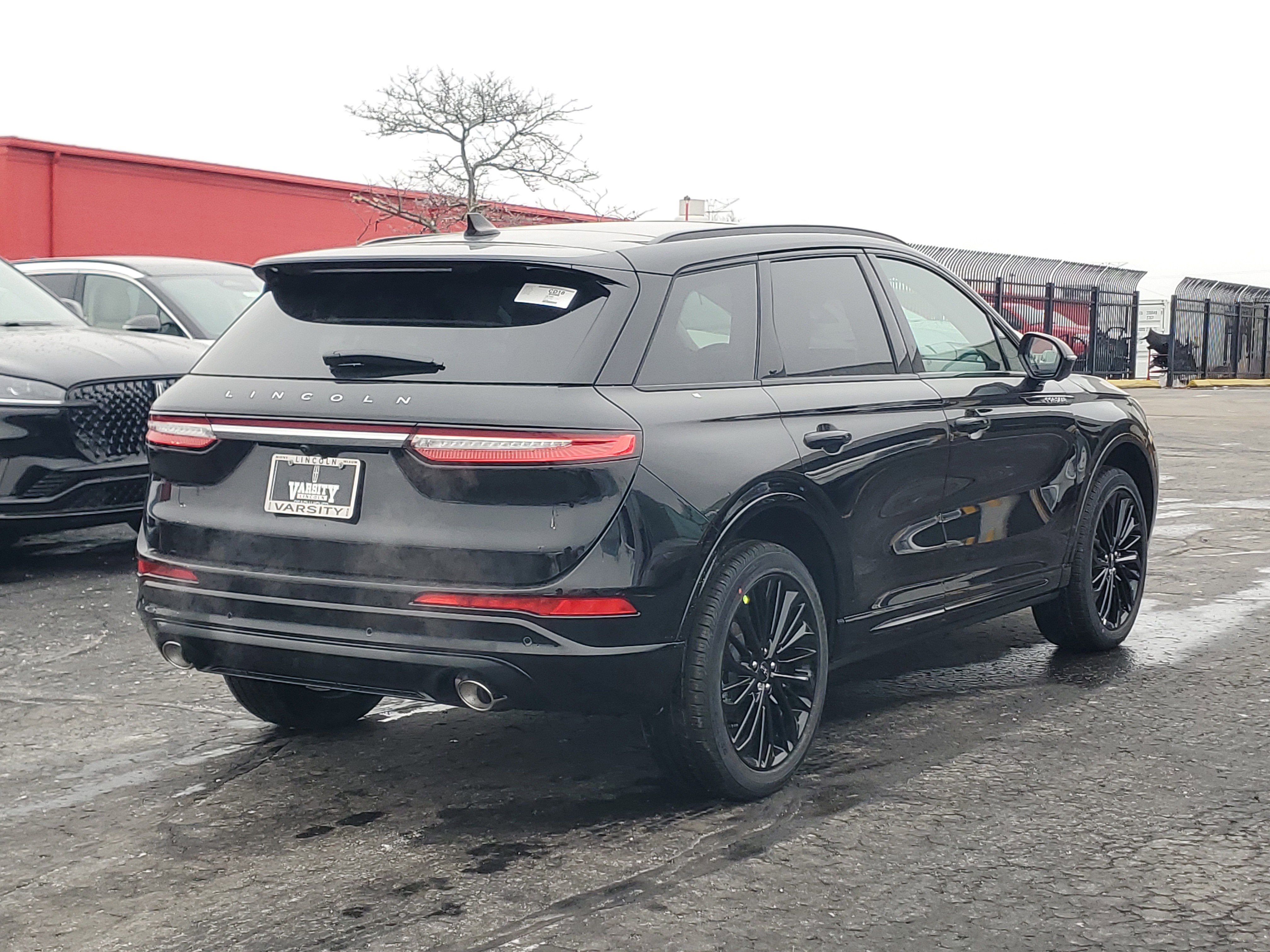 New 2026 Lincoln Corsair Premiere image 4