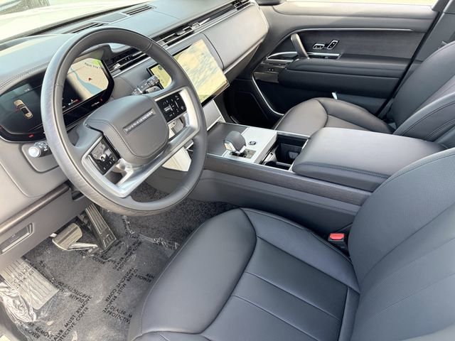 New 2026 Land Rover Range Rover SE image 5