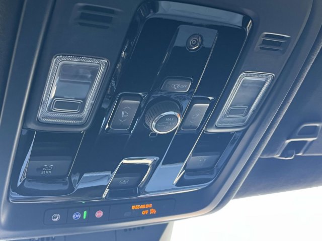 Used 2026 Cadillac Escalade V AWD/4WD image 45