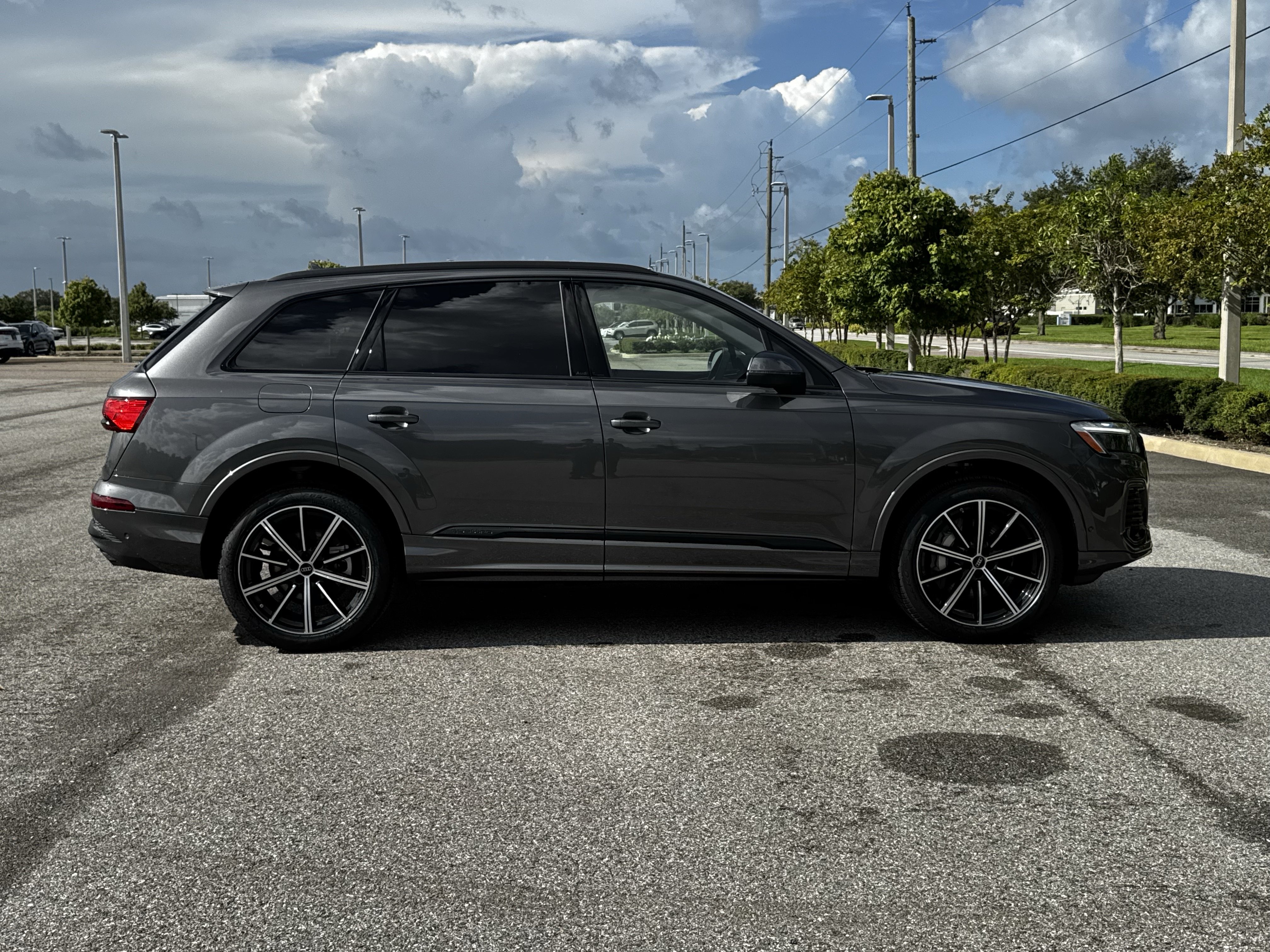 New 2026 Audi Q7 2.0T Premium Plus AWD/4WD image 3