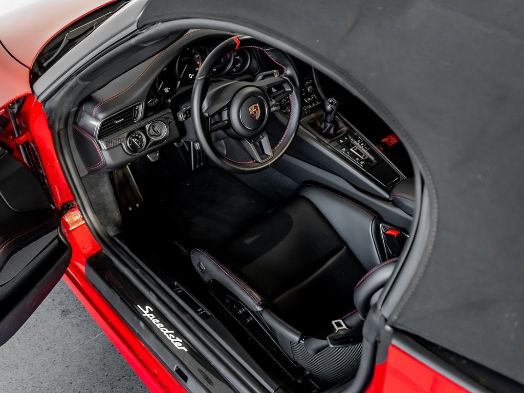 Certified 2019 Porsche 911 Speedster image 4