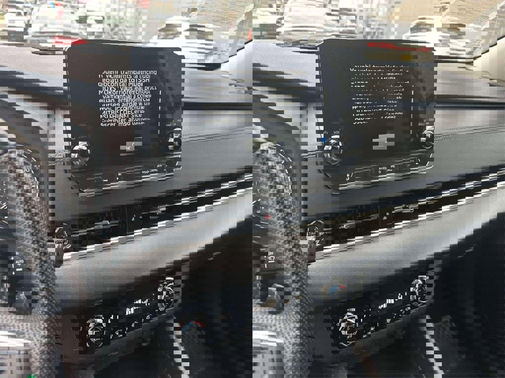 Used 2023 Mitsubishi Outlander SE image 29