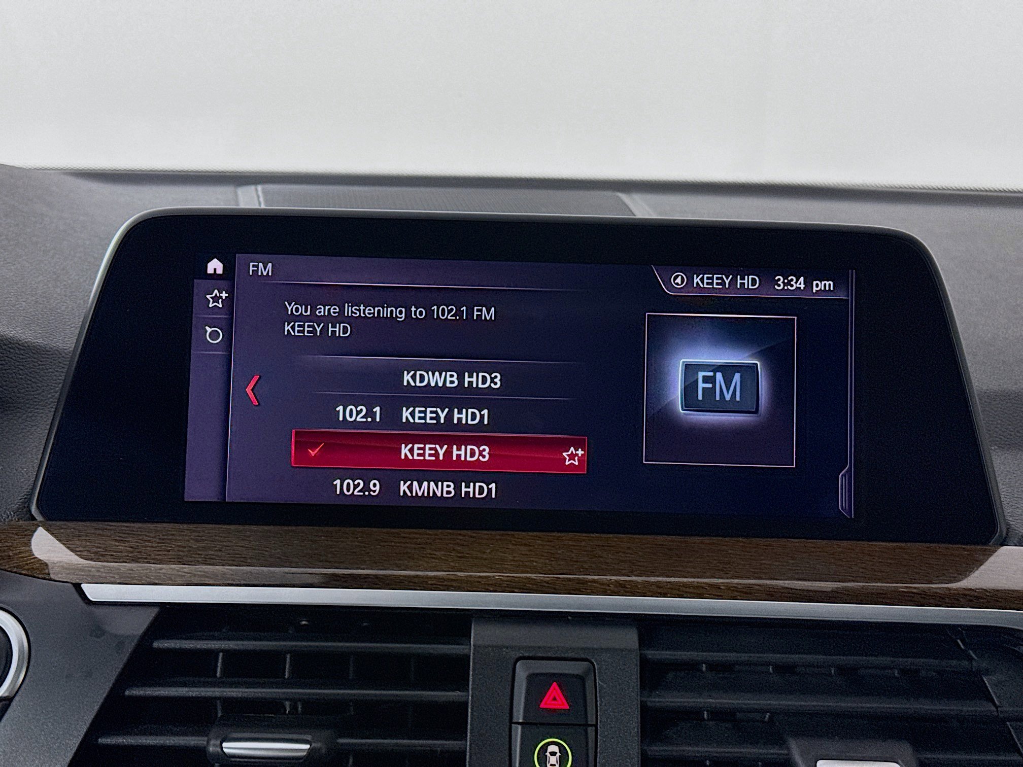 Used 2021 BMW X4 xDrive30i AWD/4WD image 15