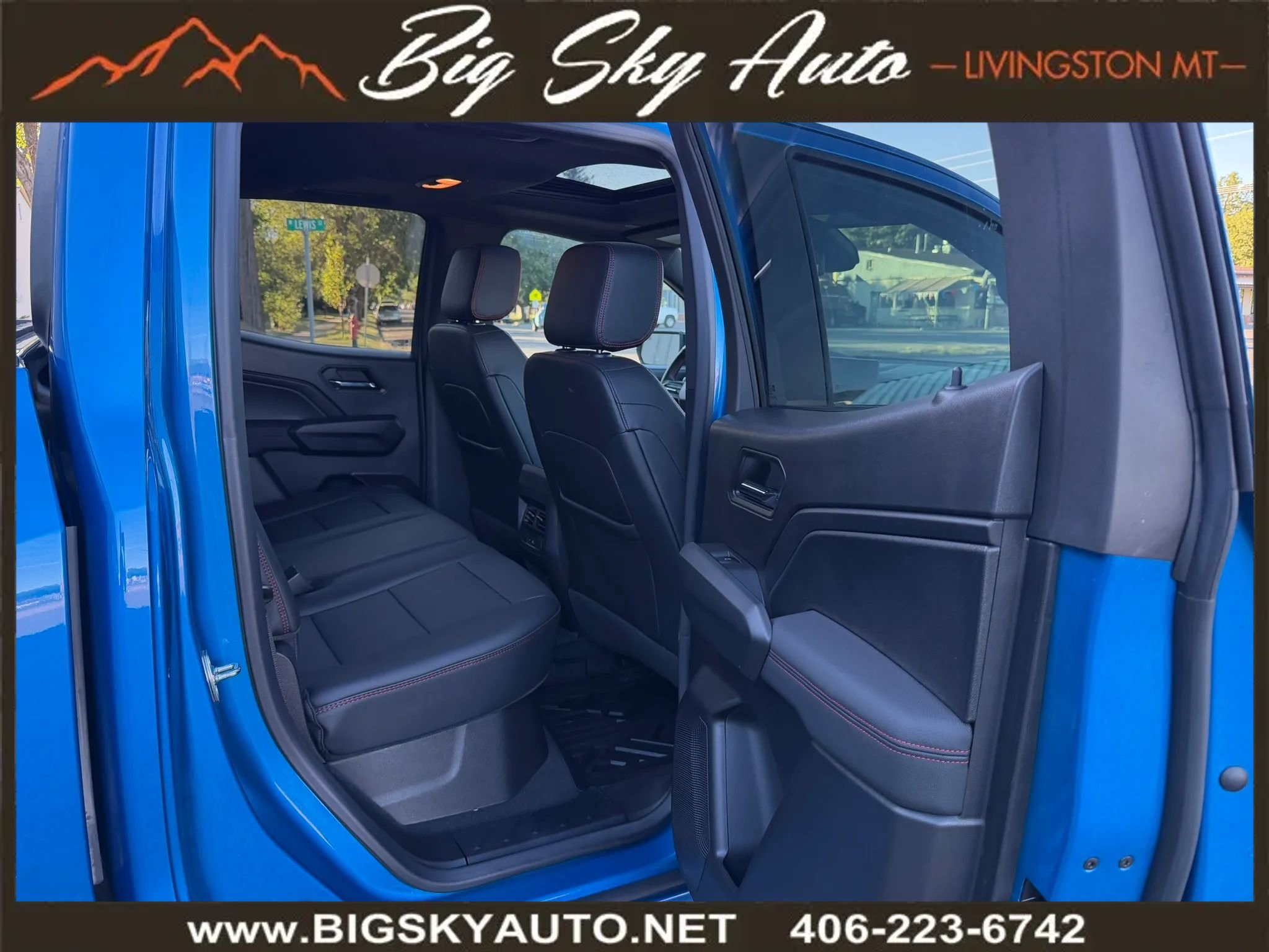 Used 2023 Chevrolet Colorado Z71 w/ Z71 Convenience Package 2 AWD/4WD image 23