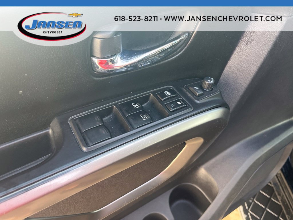 Used 2015 Nissan Armada Platinum w/ 2nd Row Captain Seat Package AWD/4WD image 14