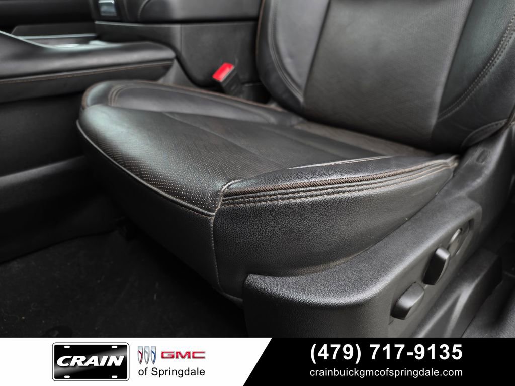 Used 2024 Chevrolet Tahoe High Country AWD/4WD image 23