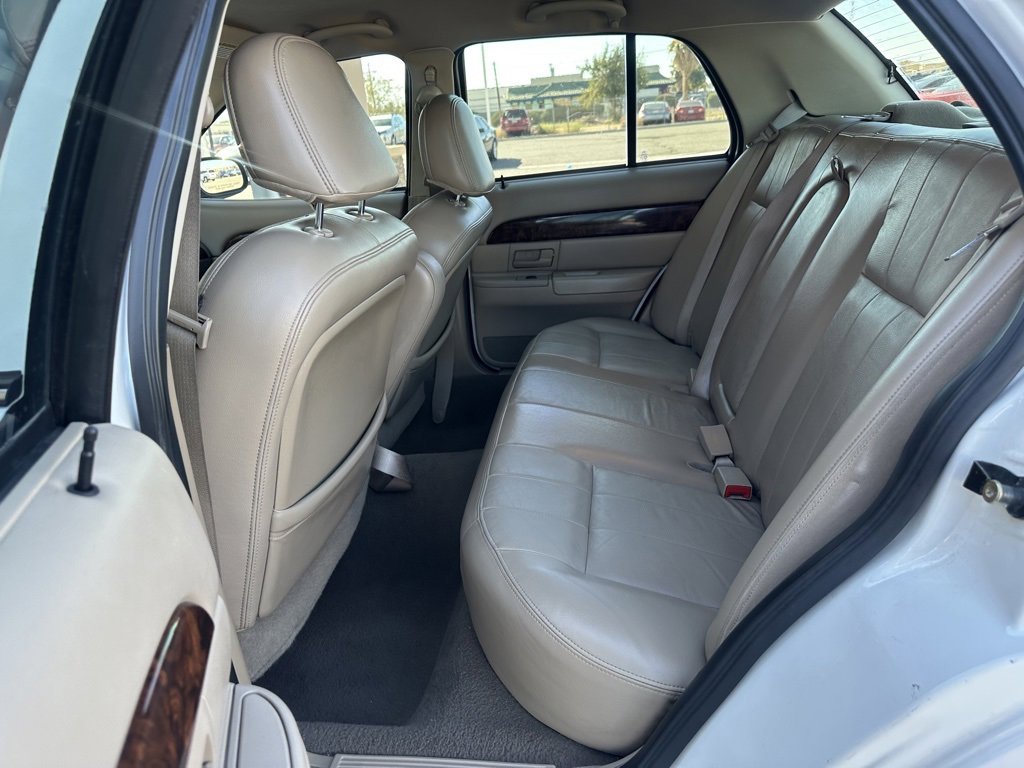 Used 2004 Mercury Grand Marquis LS image 21