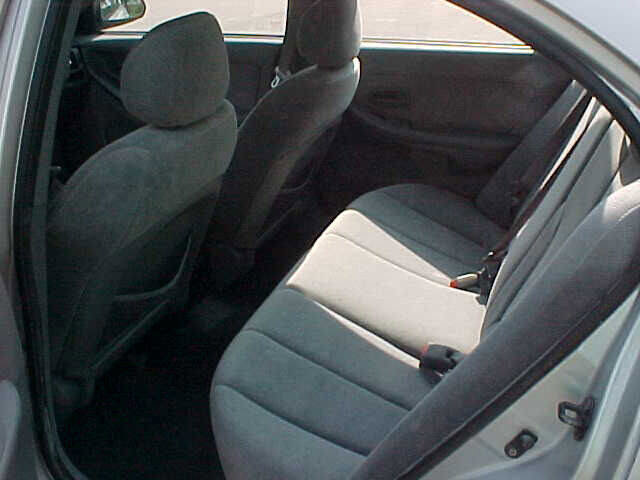 Used 2005 Hyundai Elantra GLS FWD image 20