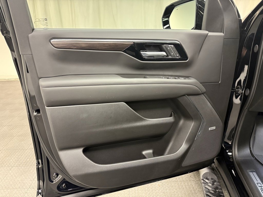 New 2026 Chevrolet Tahoe Z71 w/ Z71 Off-Road Package image 26