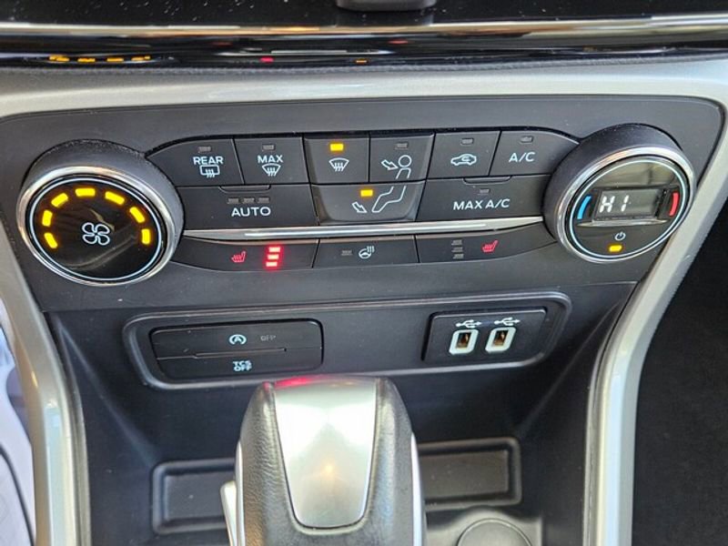 Used 2019 Ford EcoSport Titanium image 20