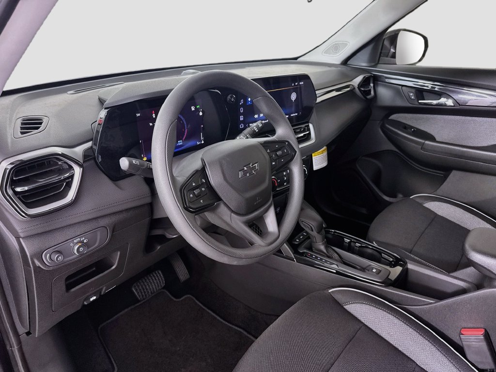 New 2026 Chevrolet TrailBlazer LT w/ Midnight Edition FWD image 10
