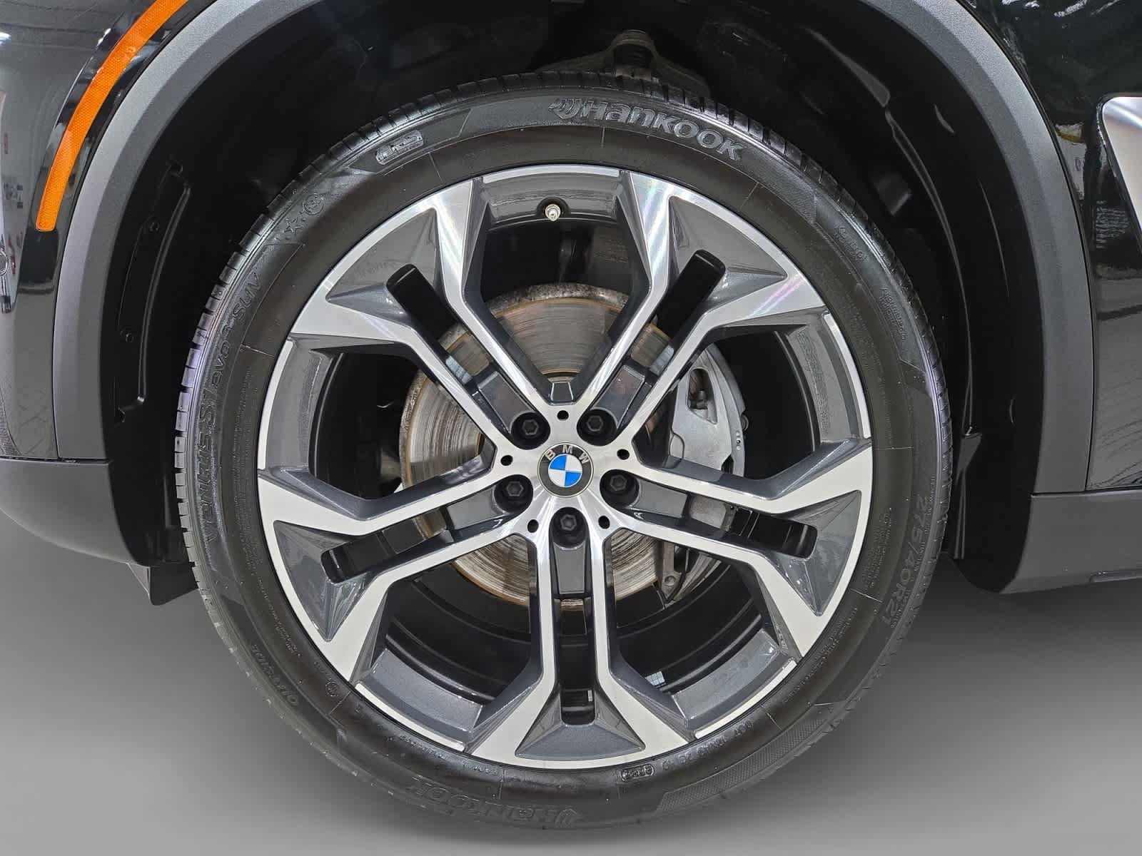 Used 2026 BMW X5 xDrive40i AWD/4WD image 9