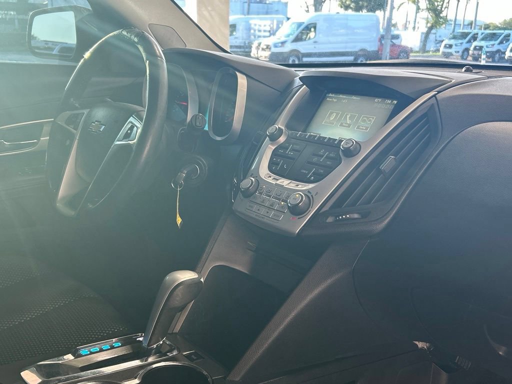 Used 2015 Chevrolet Equinox LT w/ Driver Convenience Package FWD image 23